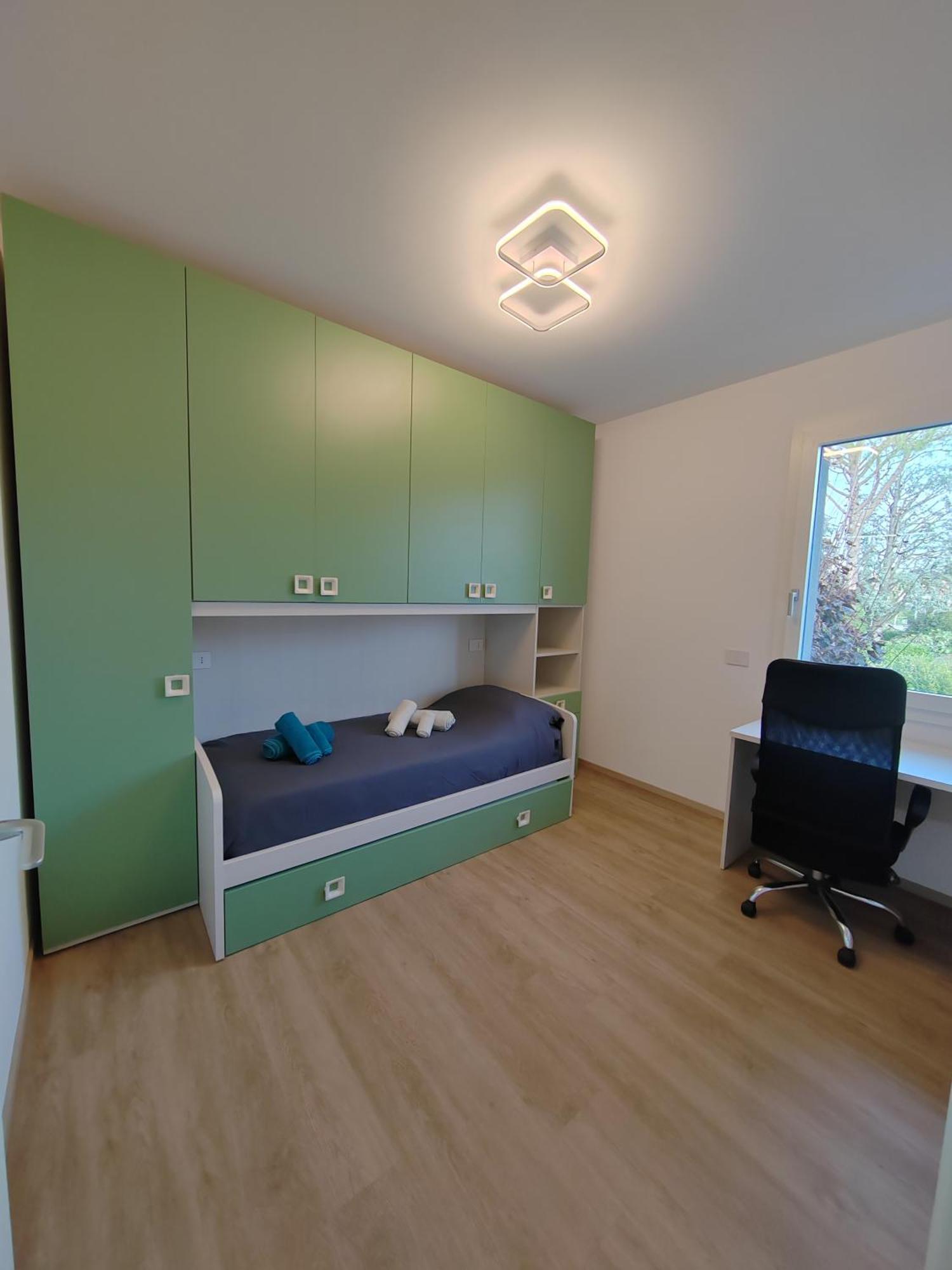 La Terrazza - Very Quiet - Free Park - 3 Min From Varese Center And Lake - Air Conditioning - Cycling Friendly Экстерьер фото